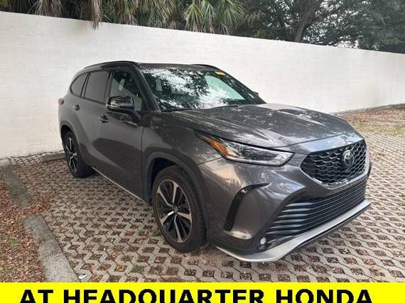 TOYOTA HIGHLANDER 2022 5TDLZRAH2NS133200 image
