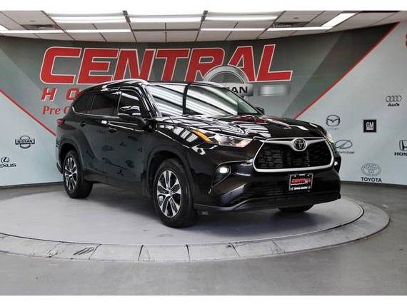 TOYOTA HIGHLANDER 2022 5TDGZRAH0NS545777 image TOYOTA HIGHLANDER 2022 5TDGZRAH0NS545777 image