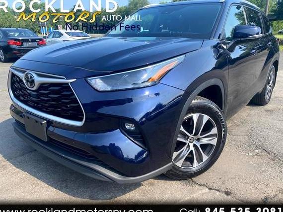 TOYOTA HIGHLANDER 2022 5TDGZRBH4NS190398 image