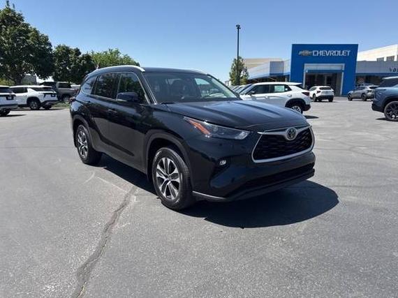 TOYOTA HIGHLANDER 2022 5TDHZRBH9NS587092 image