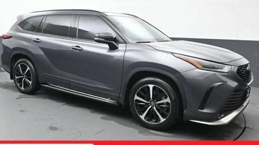 TOYOTA HIGHLANDER 2022 5TDLZRBH6NS201478 image