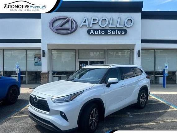 TOYOTA HIGHLANDER 2022 5TDGZRBH2NS595661 image TOYOTA HIGHLANDER 2022 5TDGZRBH2NS595661 image