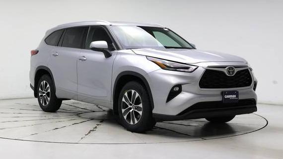 TOYOTA HIGHLANDER 2022 5TDGZRBH5NS587246 image