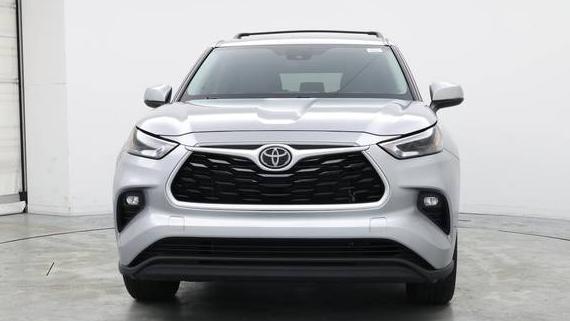TOYOTA HIGHLANDER 2022 5TDBZRBH4NS565247 image