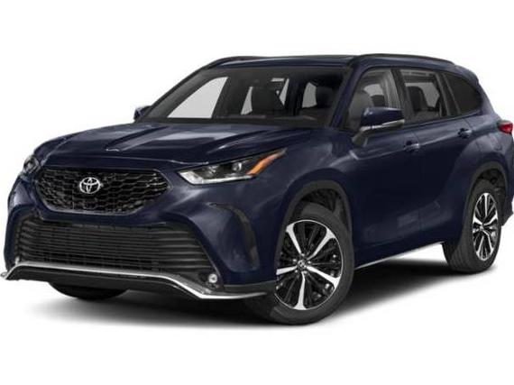 TOYOTA HIGHLANDER 2022 5TDGZRBH5NS245005 image