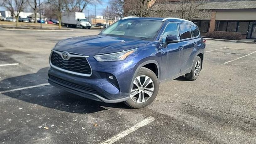 TOYOTA HIGHLANDER 2022 5TDGZRBH7NS588687 image