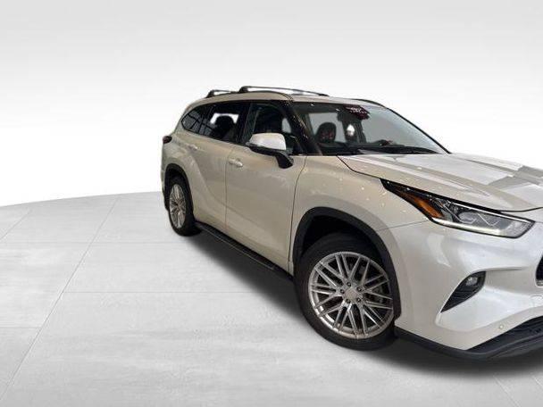 TOYOTA HIGHLANDER 2022 5TDYZRAH3NS093862 image