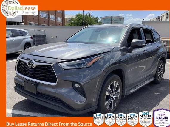 TOYOTA HIGHLANDER 2022 5TDGZRAH5NS543345 image