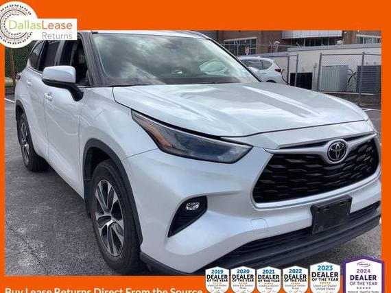 TOYOTA HIGHLANDER 2022 5TDGZRAH7NS093598 image