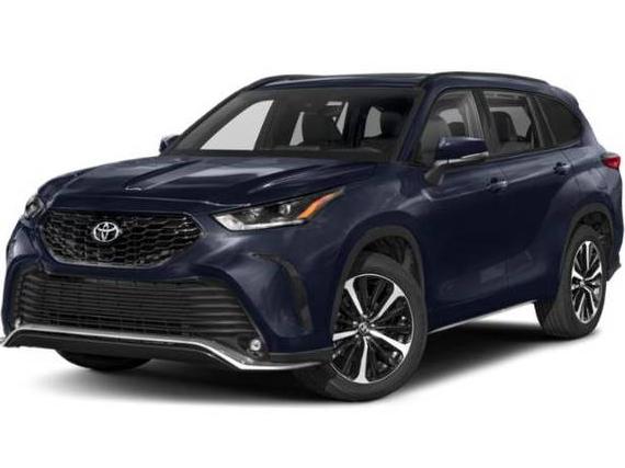 TOYOTA HIGHLANDER 2022 5TDHZRAHXNS132009 image
