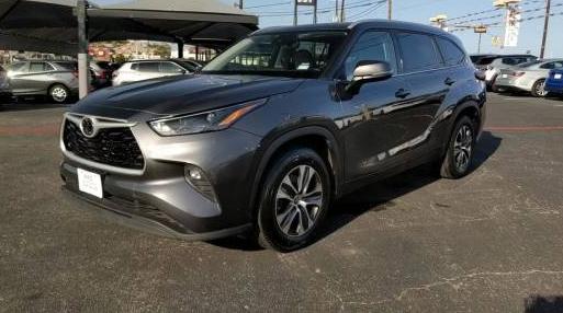 TOYOTA HIGHLANDER 2022 5TDGZRAH3NS550567 image
