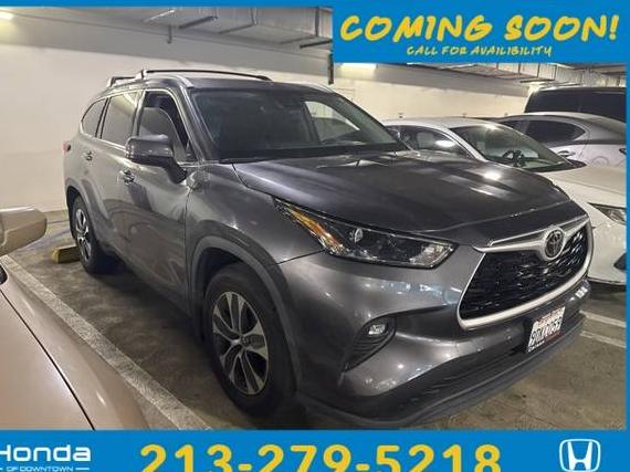 TOYOTA HIGHLANDER 2022 5TDGZRAH3NS559429 image