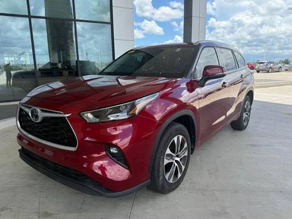 TOYOTA HIGHLANDER 2022 5TDGZRAH4NS544471 image
