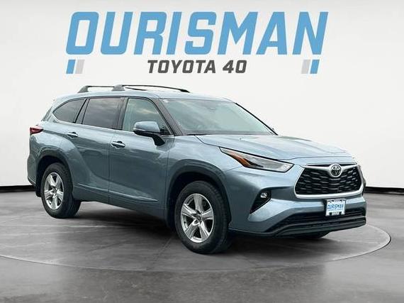 TOYOTA HIGHLANDER 2022 5TDBZRBH4NS197152 image