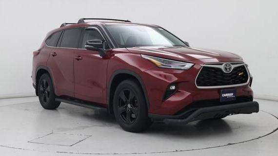 TOYOTA HIGHLANDER 2022 5TDBZRBH3NS224678 image
