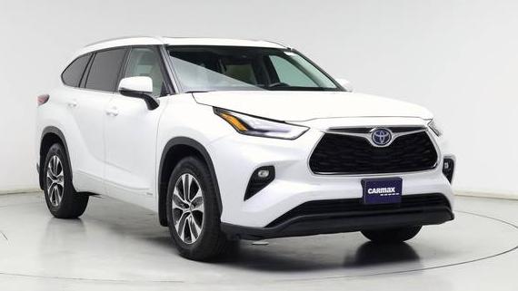 TOYOTA HIGHLANDER 2022 5TDHBRCH7NS556930 image