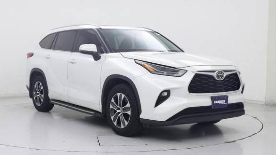 TOYOTA HIGHLANDER 2022 5TDGZRAH1NS539633 image