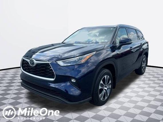 TOYOTA HIGHLANDER 2022 5TDGZRBH3NS589867 image
