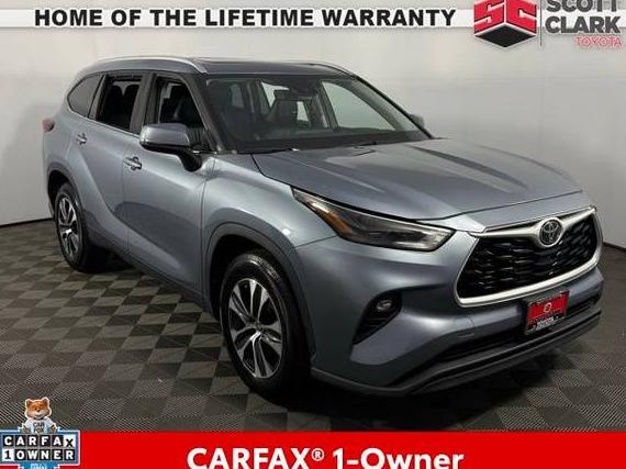 TOYOTA HIGHLANDER 2022 5TDGZRAH2NS113255 image