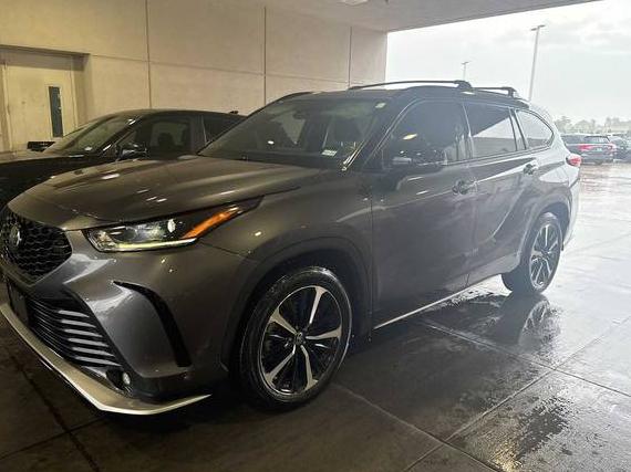 TOYOTA HIGHLANDER 2022 5TDLZRAH8NS106454 image