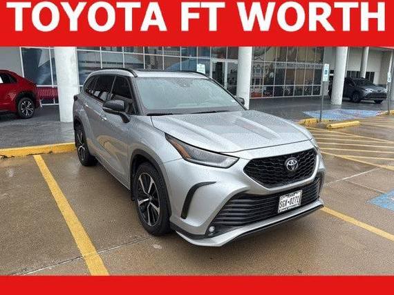 TOYOTA HIGHLANDER 2022 5TDLZRAH2NS133231 image