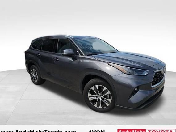 TOYOTA HIGHLANDER 2022 5TDGZRAH9NS546684 image