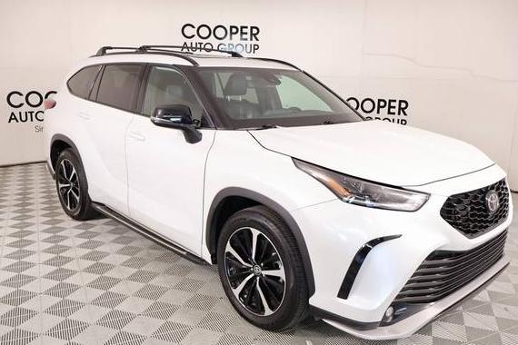 TOYOTA HIGHLANDER 2022 5TDLZRAH3NS141595 image
