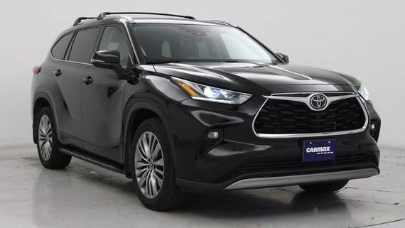 TOYOTA HIGHLANDER 2022 5TDFZRBH8NS234575 image