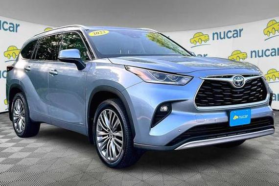 TOYOTA HIGHLANDER 2022 5TDEBRCH0NS075131 image