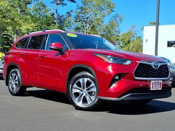 TOYOTA HIGHLANDER 2022 5TDGZRBH9NS236968 image TOYOTA HIGHLANDER 2022 5TDGZRBH9NS236968 image