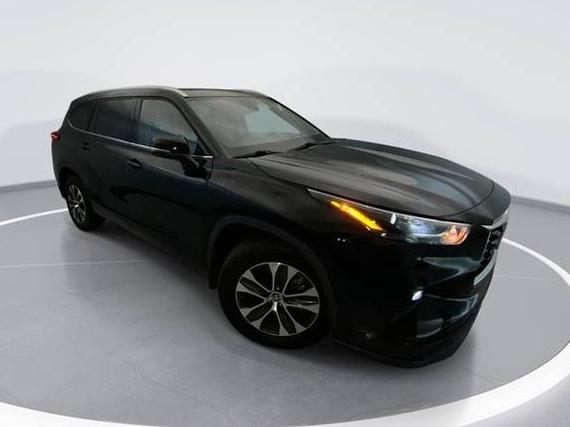 TOYOTA HIGHLANDER 2022 5TDGZRBH2NS163815 image TOYOTA HIGHLANDER 2022 5TDGZRBH2NS163815 image