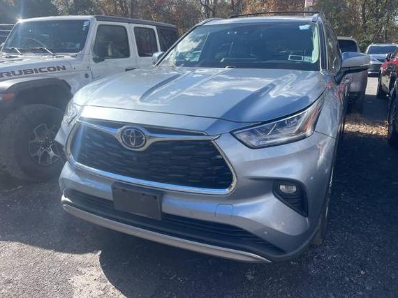 TOYOTA HIGHLANDER 2022 5TDFZRBH8NS203293 image TOYOTA HIGHLANDER 2022 5TDFZRBH8NS203293 image