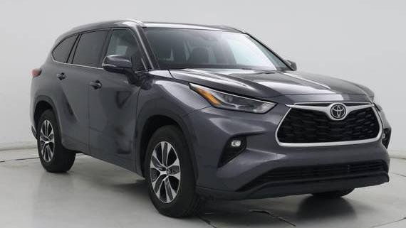 TOYOTA HIGHLANDER 2022 5TDGZRAH6NS551647 image
