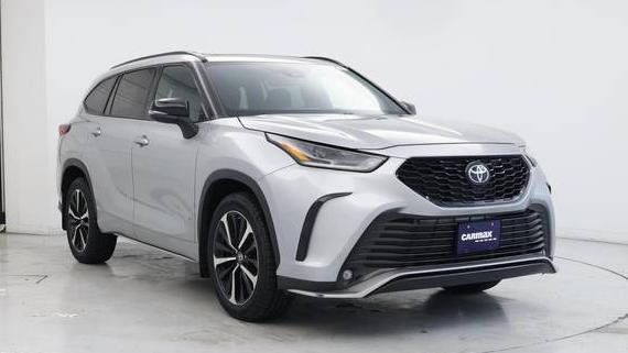 TOYOTA HIGHLANDER 2022 5TDLZRBH5NS239901 image