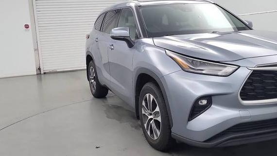 TOYOTA HIGHLANDER 2022 5TDGZRBH9NS231463 image