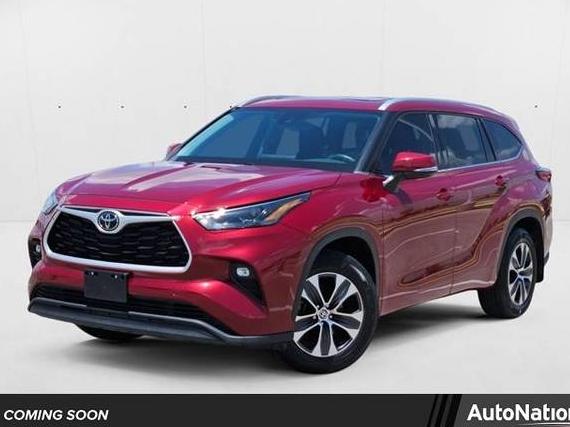 TOYOTA HIGHLANDER 2022 5TDGZRAH2NS093752 image