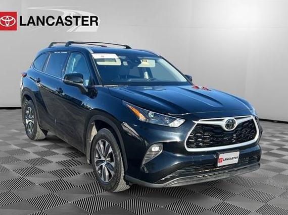 TOYOTA HIGHLANDER 2022 5TDHZRAH2NS556882 image TOYOTA HIGHLANDER 2022 5TDHZRAH2NS556882 image