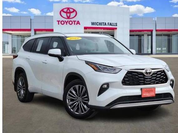 TOYOTA HIGHLANDER 2022 5TDFZRBH6NS181584 image