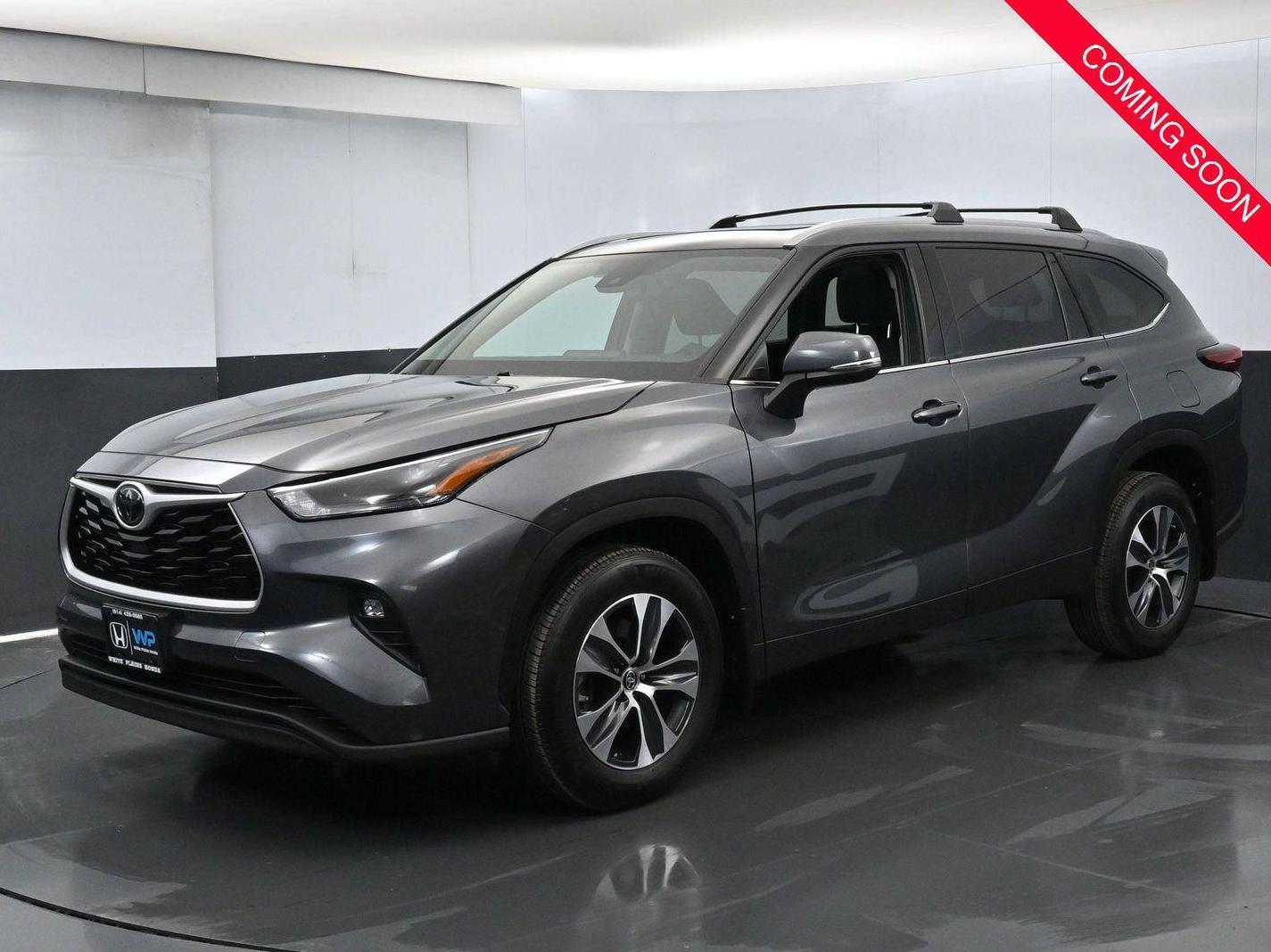 TOYOTA HIGHLANDER 2022 5TDGZRBH4NS227031 image