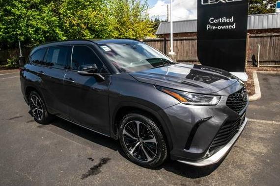 TOYOTA HIGHLANDER 2022 5TDJZRBH6NS210477 image