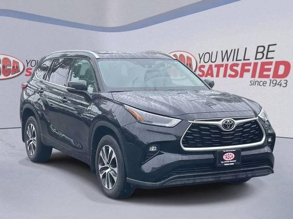 TOYOTA HIGHLANDER 2022 5TDGZRBH3NS205960 image