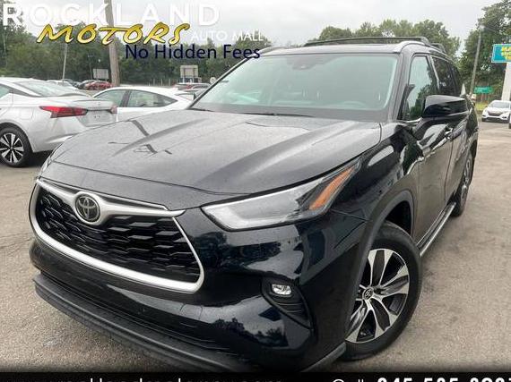 TOYOTA HIGHLANDER 2022 5TDGZRBH0NS215295 image