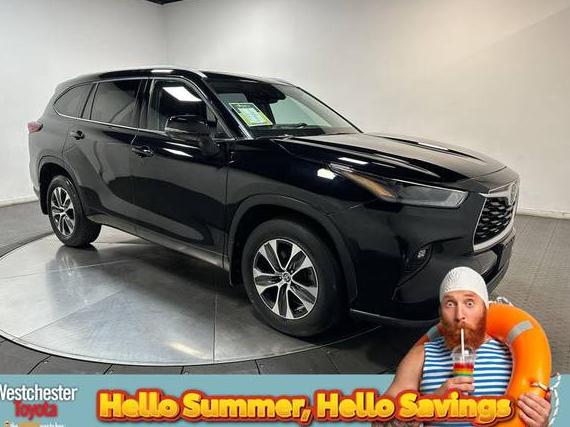 TOYOTA HIGHLANDER 2022 5TDGZRBH7NS185955 image