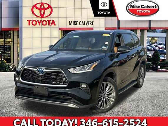 TOYOTA HIGHLANDER 2022 5TDFARAH0NS013612 image