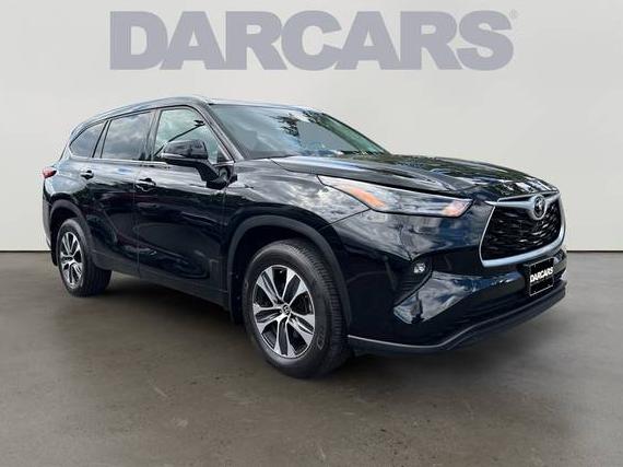 TOYOTA HIGHLANDER 2022 5TDGZRBH5NS568793 image TOYOTA HIGHLANDER 2022 5TDGZRBH5NS568793 image