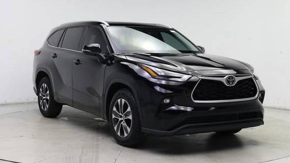 TOYOTA HIGHLANDER 2022 5TDGZRAH3NS129660 image