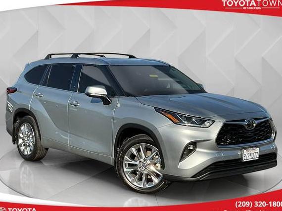 TOYOTA HIGHLANDER 2022 5TDDZRBH3NS565698 image