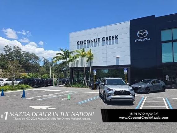 TOYOTA HIGHLANDER 2022 5TDGZRBH3NS235492 image
