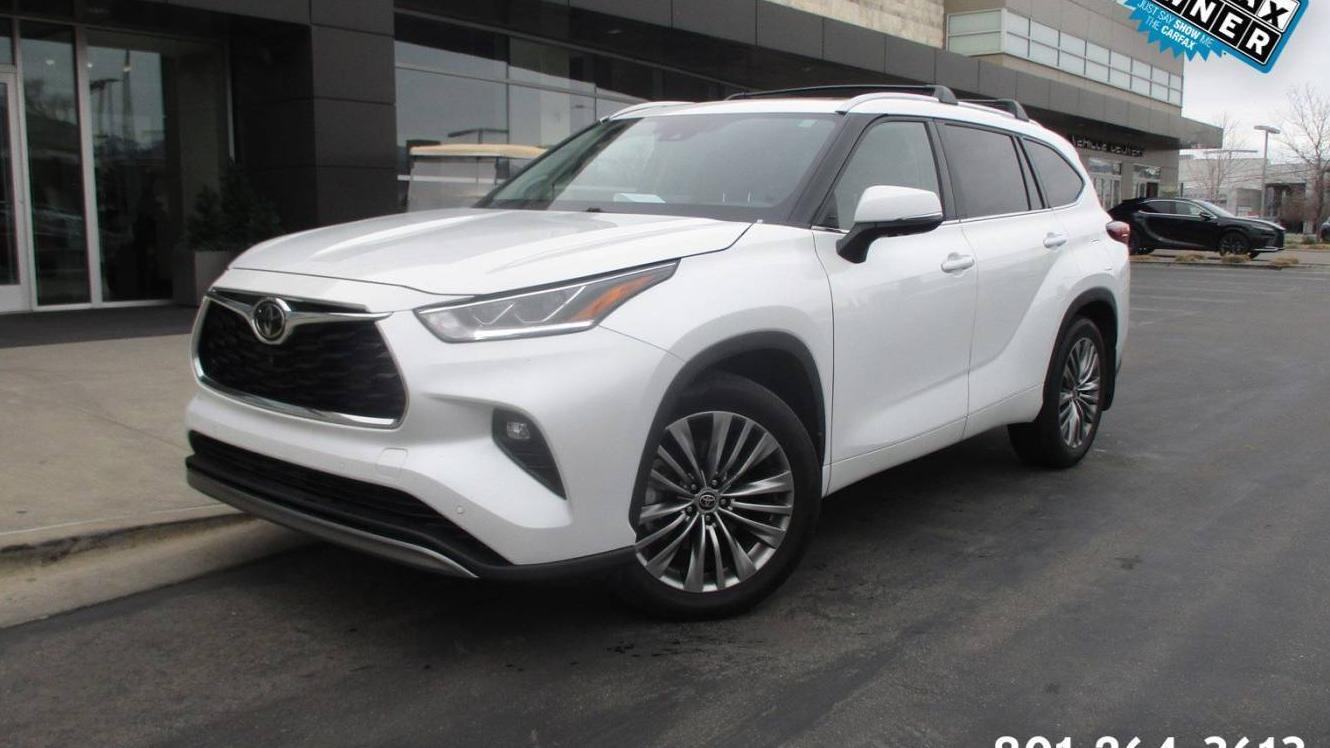 TOYOTA HIGHLANDER 2022 5TDFZRBH6NS173629 image