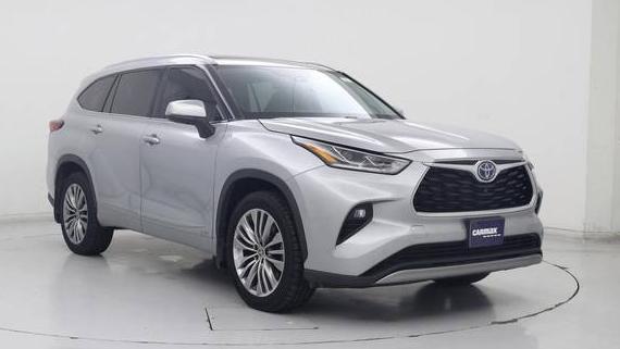 TOYOTA HIGHLANDER 2022 5TDEBRCH0NS072424 image